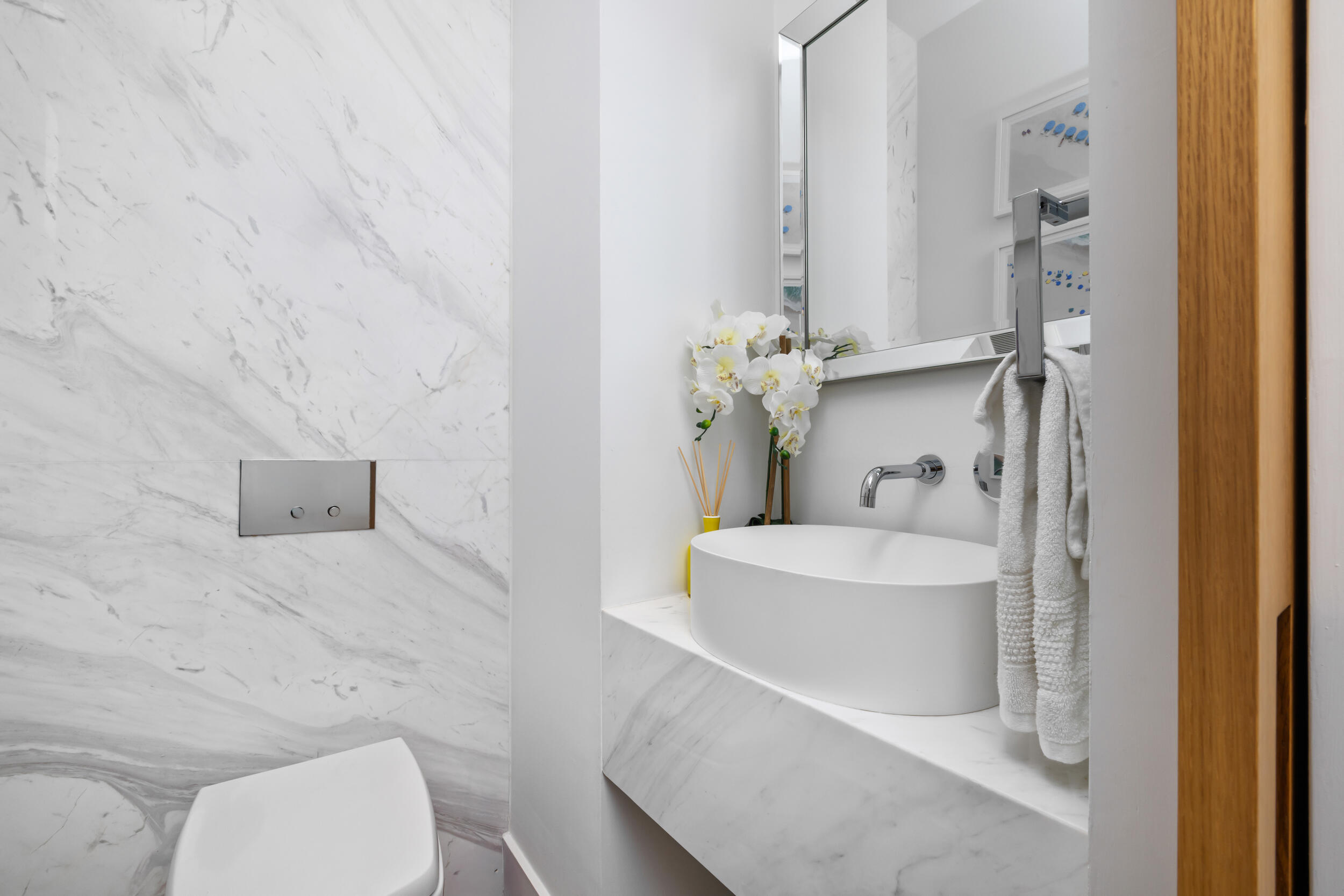 SHORE VIEW IN - Residential