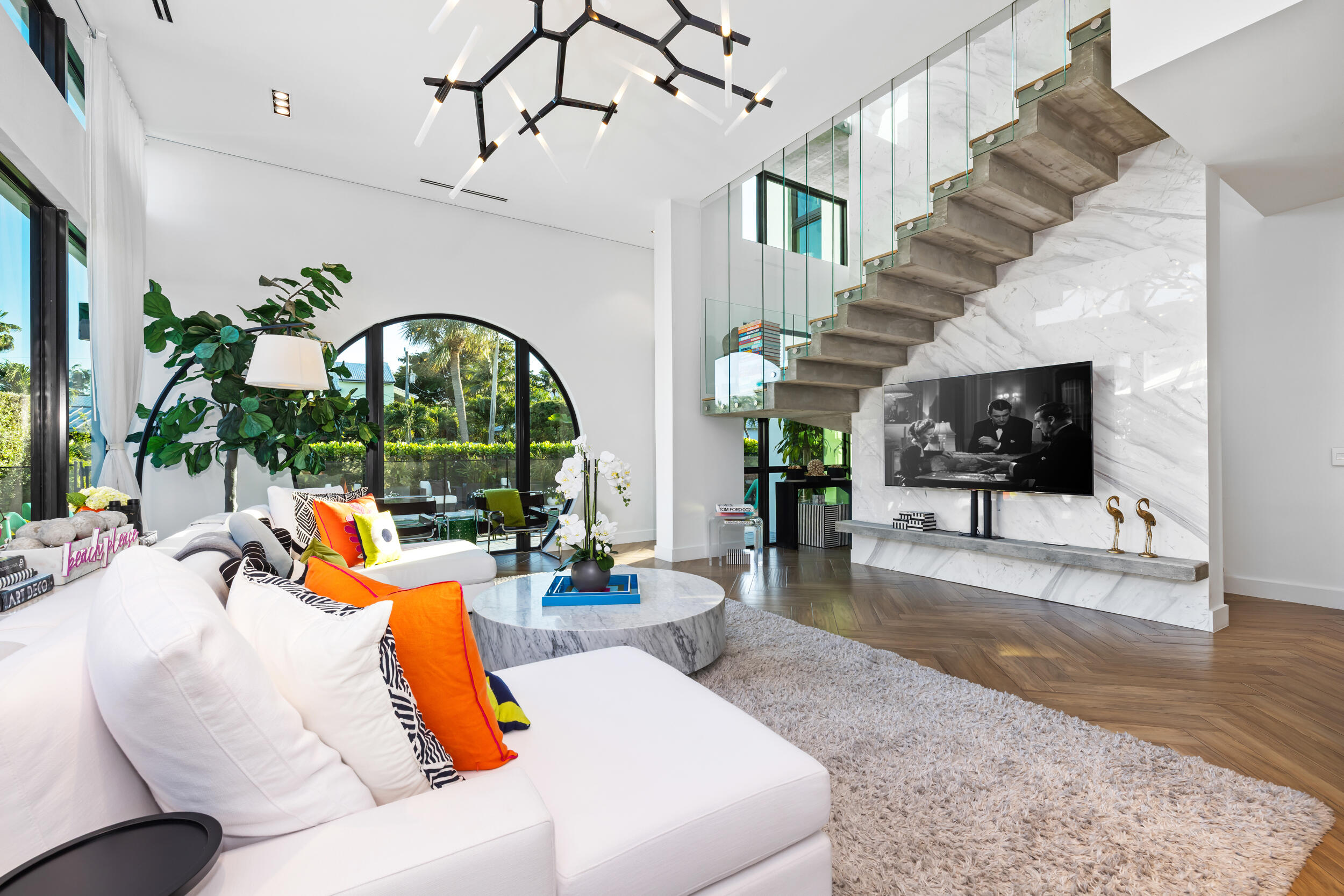 SHORE VIEW IN - Residential