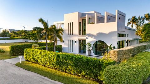 Property photo of 21 Hersey Drive, Ocean Ridge, FL 33435