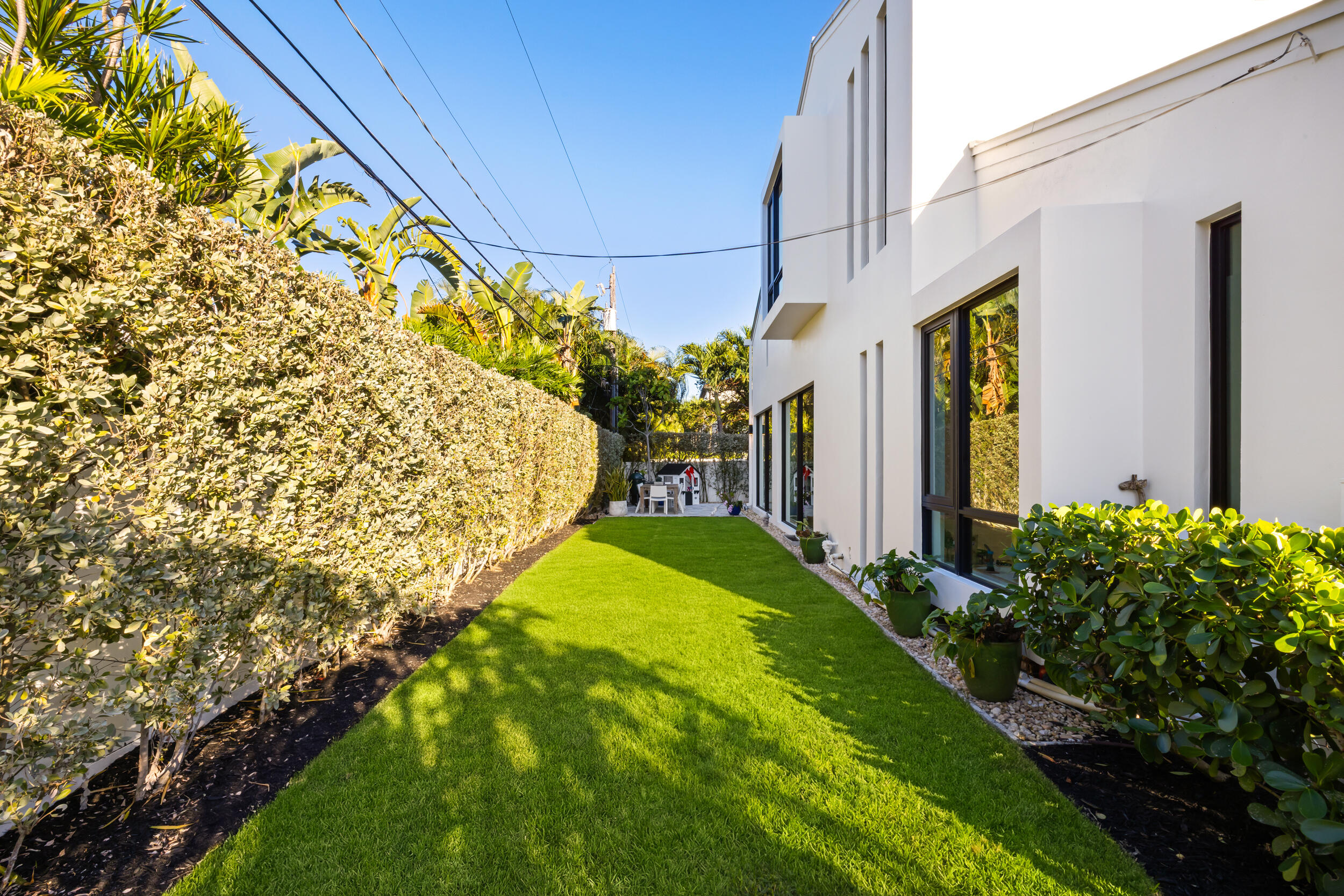 SHORE VIEW IN - Residential