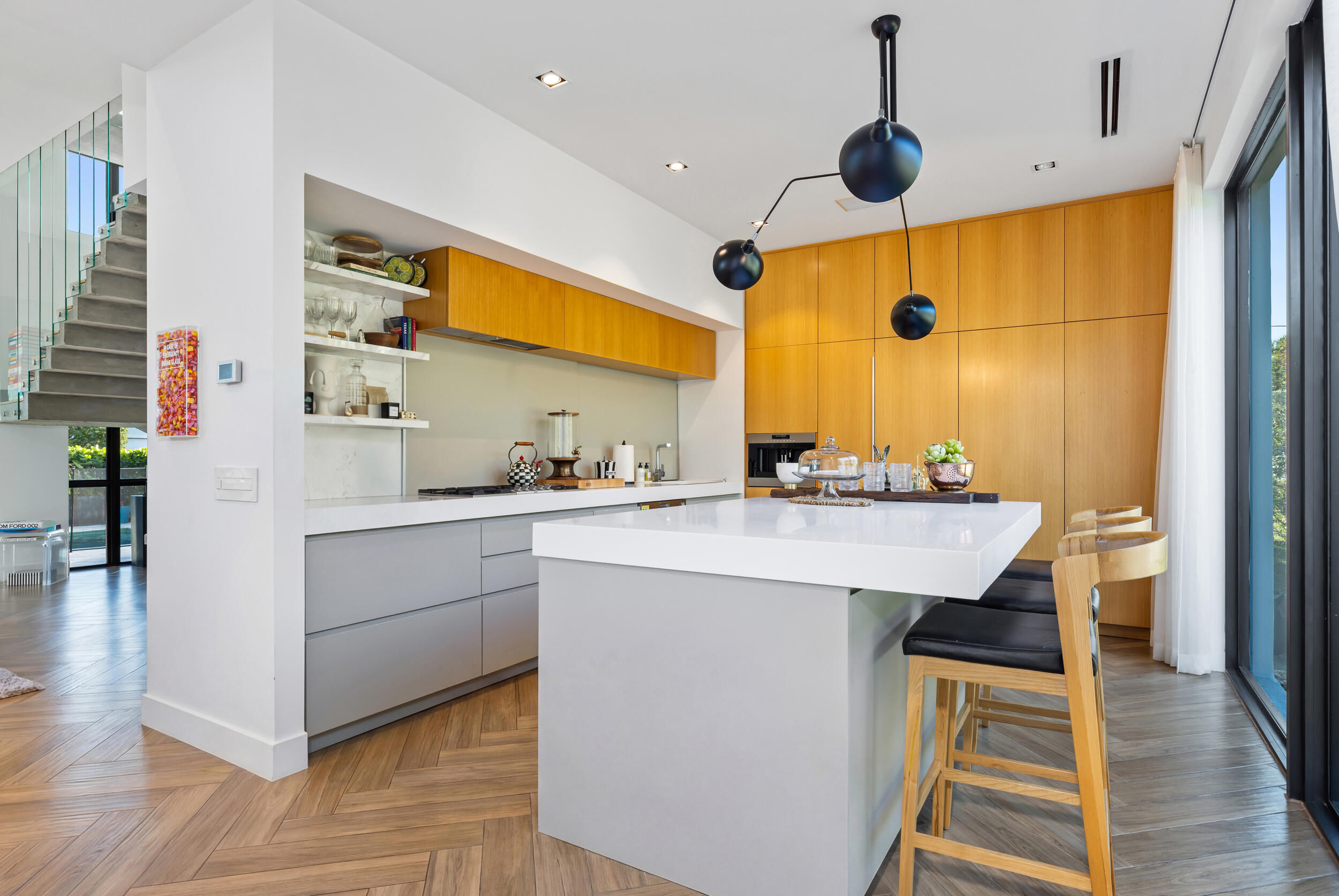 SHORE VIEW IN - Residential