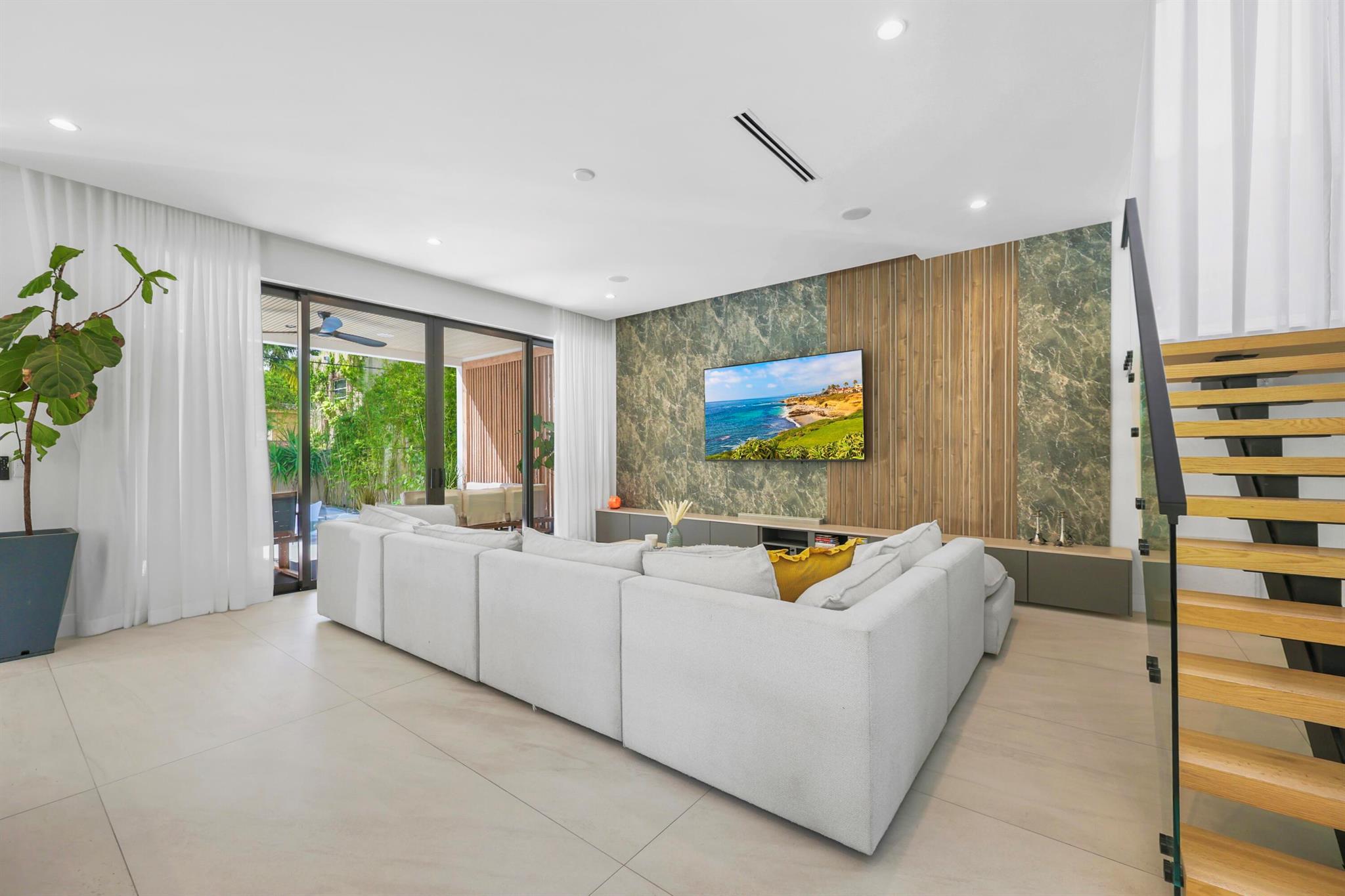 LAS OLAS PARK - Residential