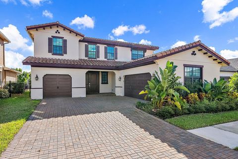 A home in Loxahatchee