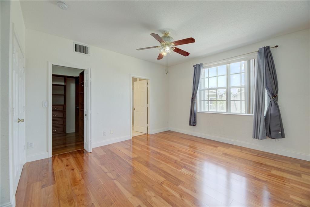 CINNAMON CROSSINGS - Residential