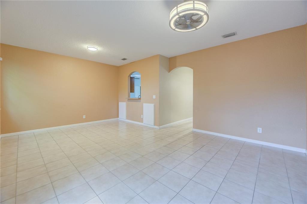 CINNAMON CROSSINGS - Residential