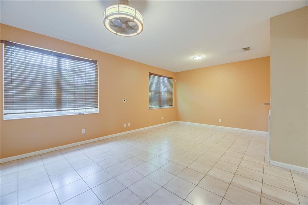 CINNAMON CROSSINGS - Residential