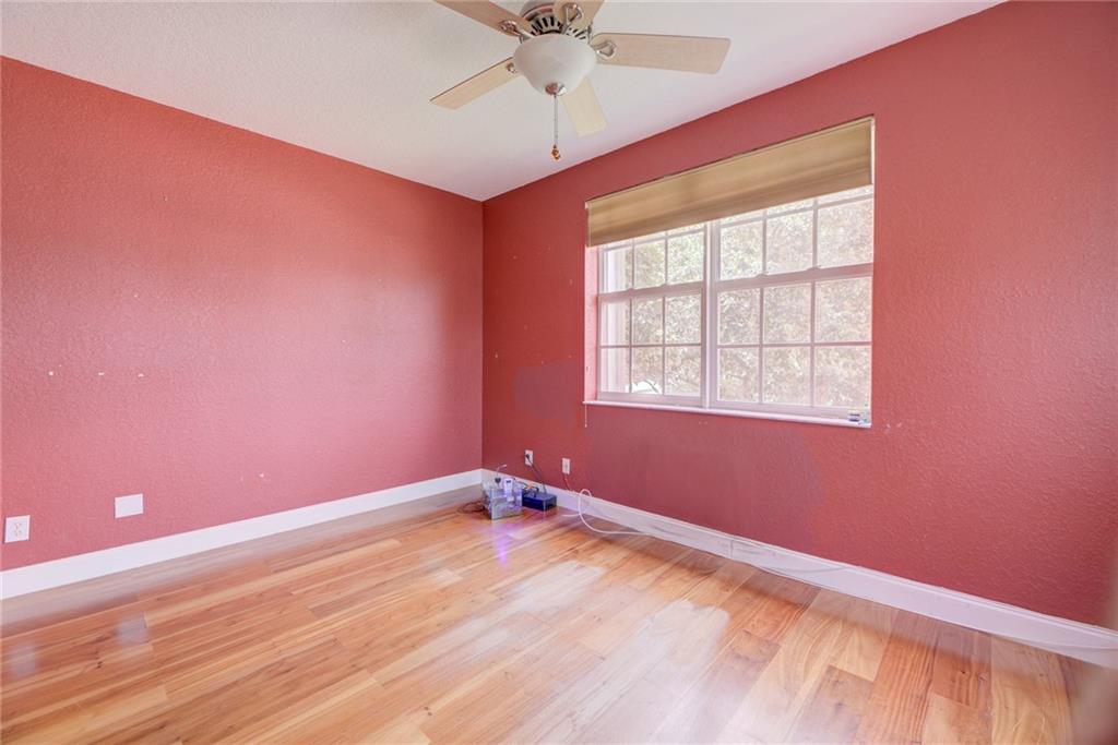 CINNAMON CROSSINGS - Residential