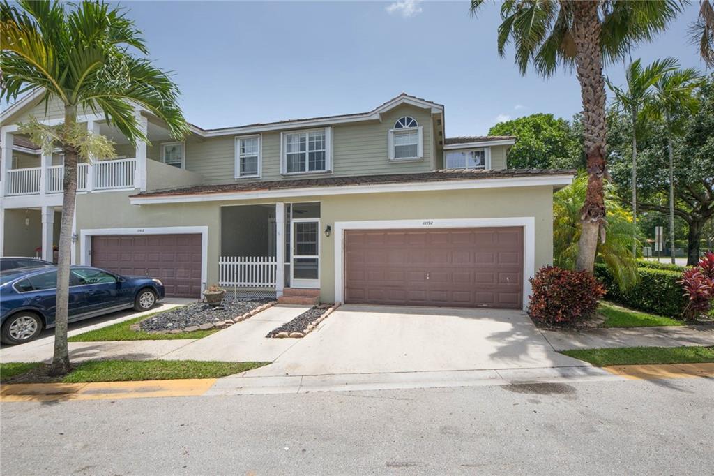 CINNAMON CROSSINGS - Residential