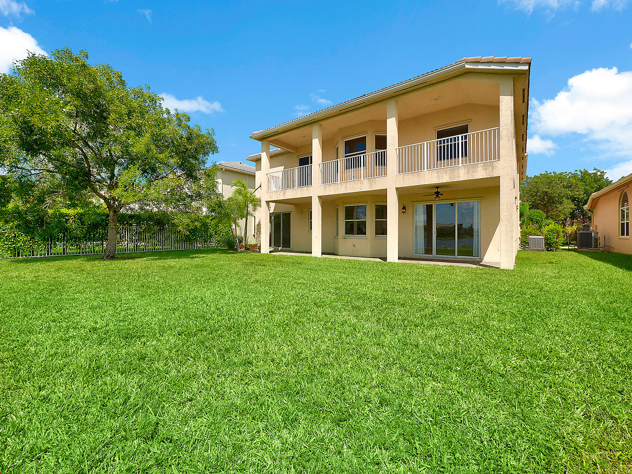 OLYMPIA 2 - Residential