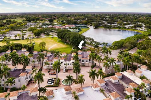 Photo of 507 Resort Lane, Palm Beach Gardens, FL 33418 (MLS # R11138988)
