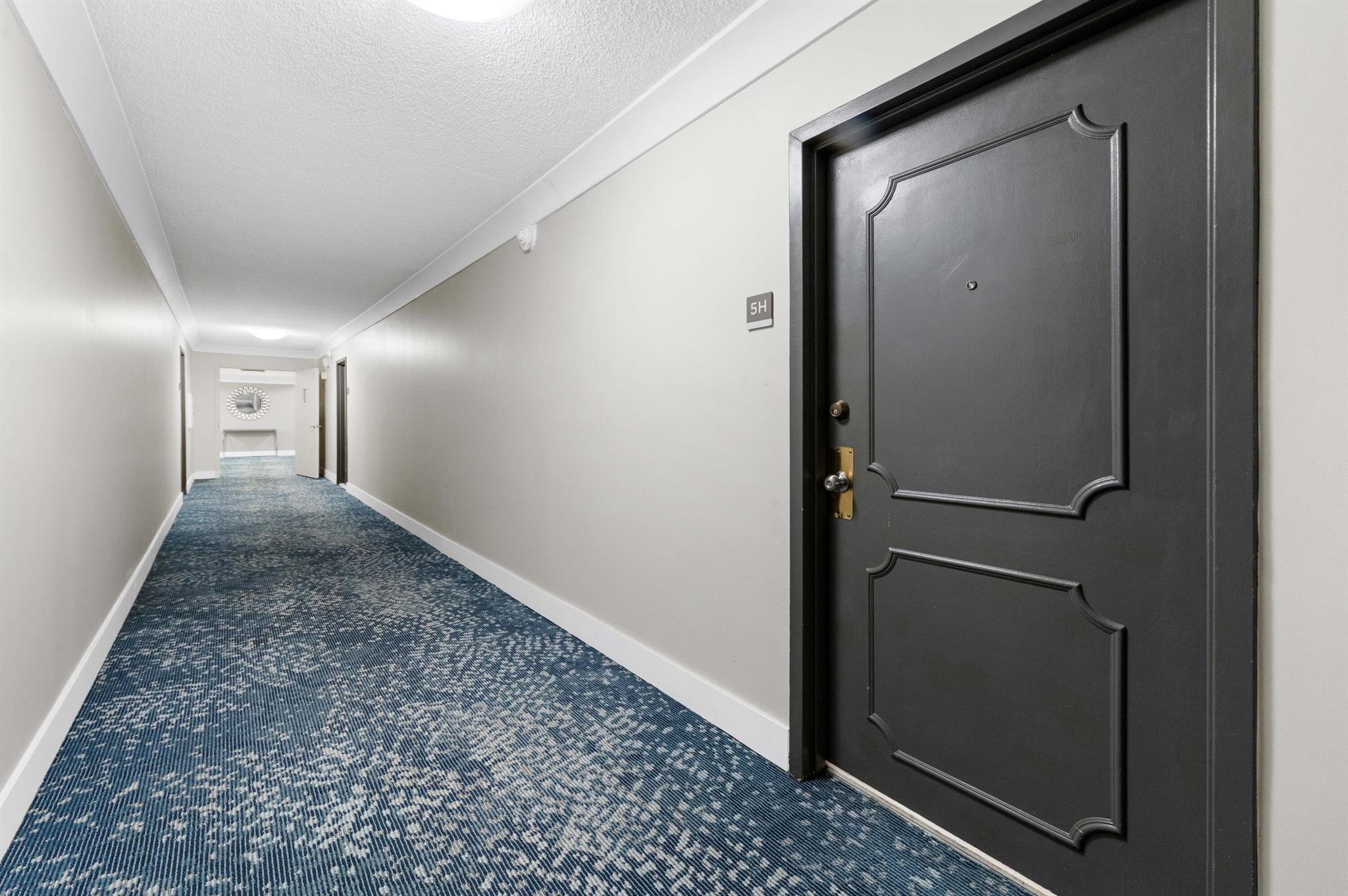 REEF NORTH CONDO - Residential Lease