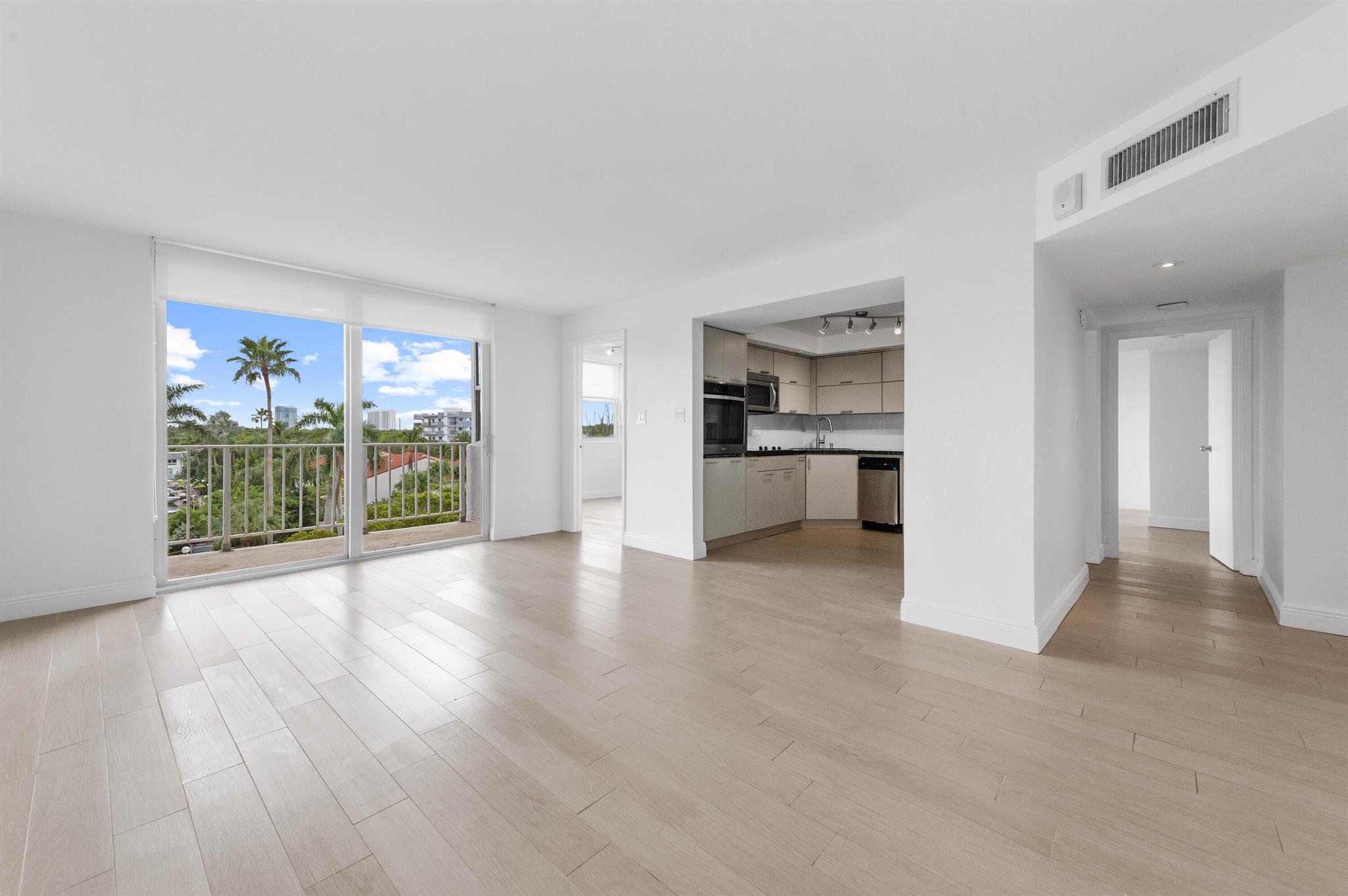 REEF NORTH CONDO - Residential Lease