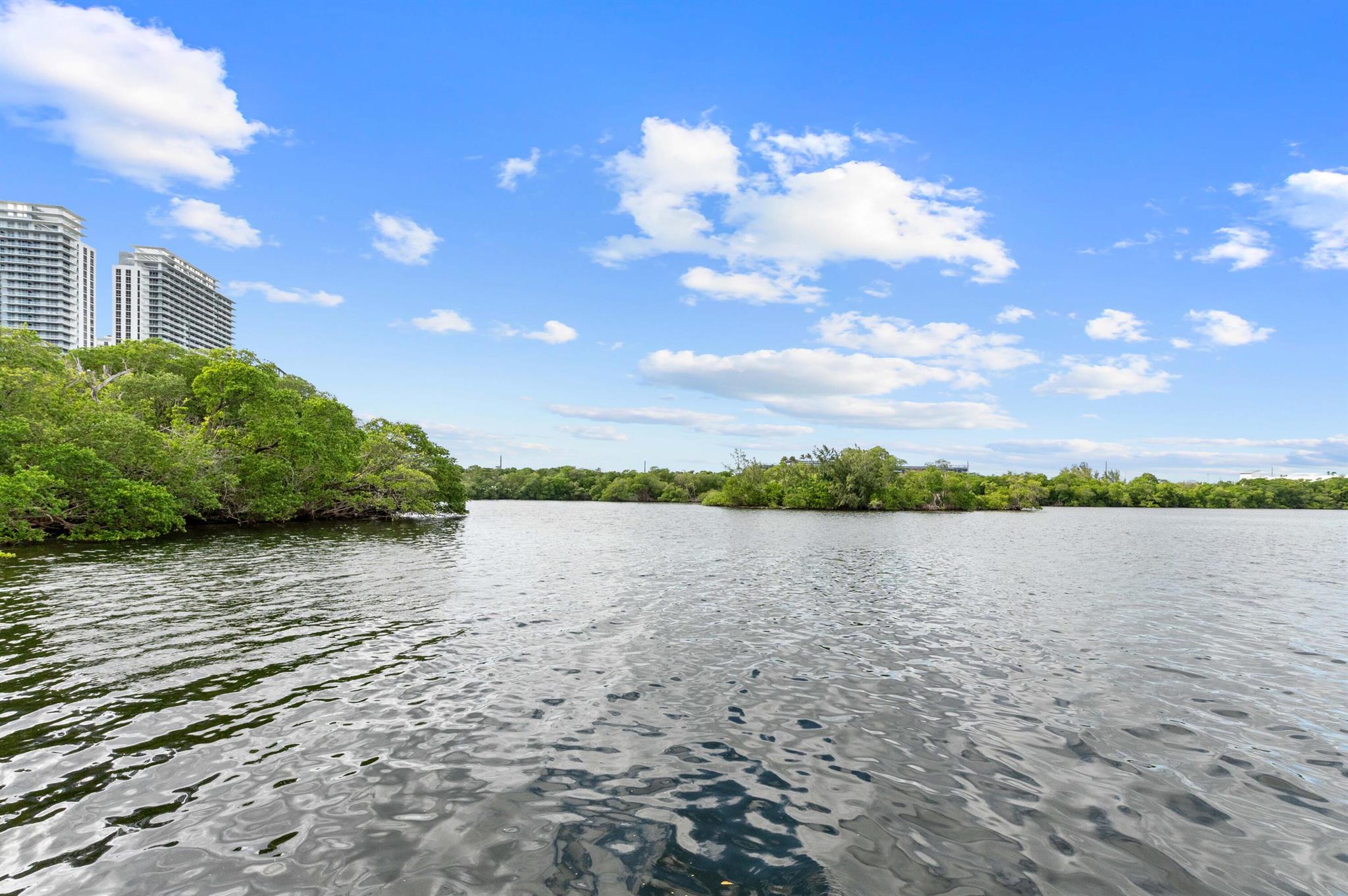 REEF NORTH CONDO - Residential Lease