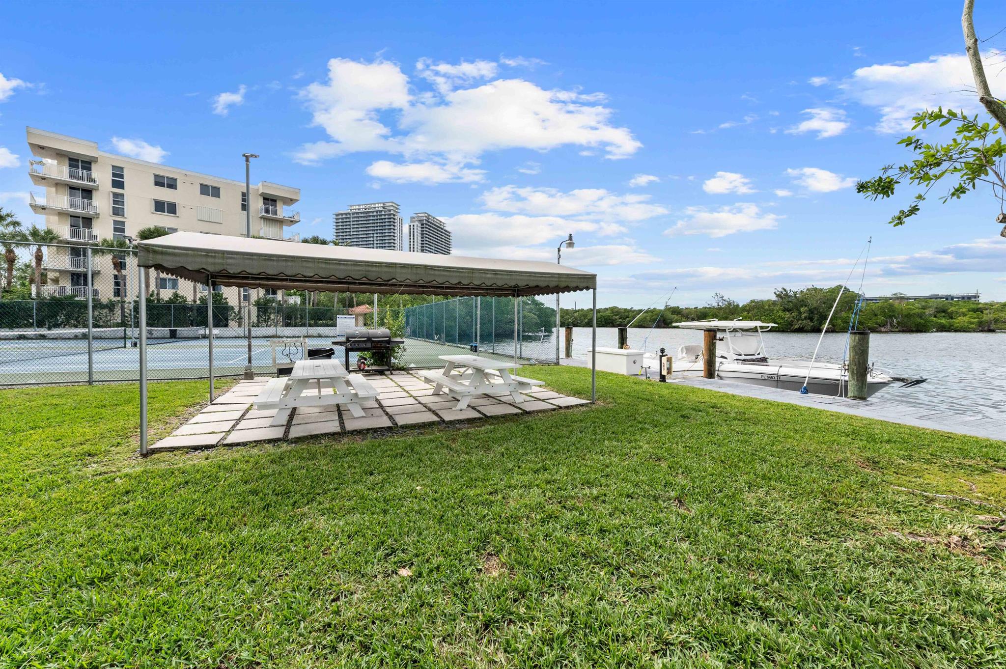 REEF NORTH CONDO - Residential Lease