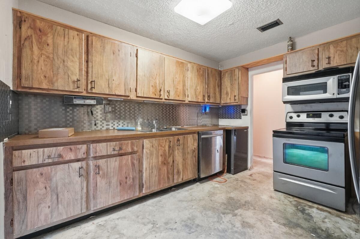 POLYNESIAN VILLAS - Residential