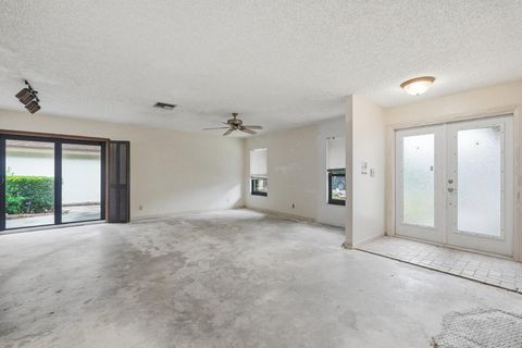 Tiny photo for 6621 NW 4th Court, Plantation, FL 33317 (MLS # B26007360)