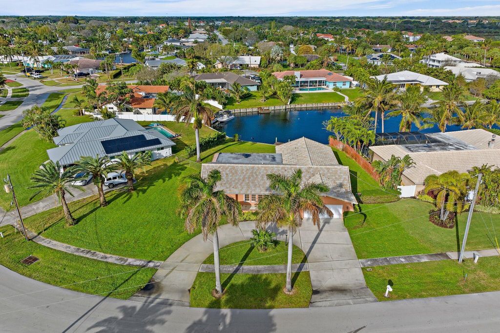 Photo of 12867 Packwood Road, North Palm Beach, FL 33408 (MLS # R10957963)