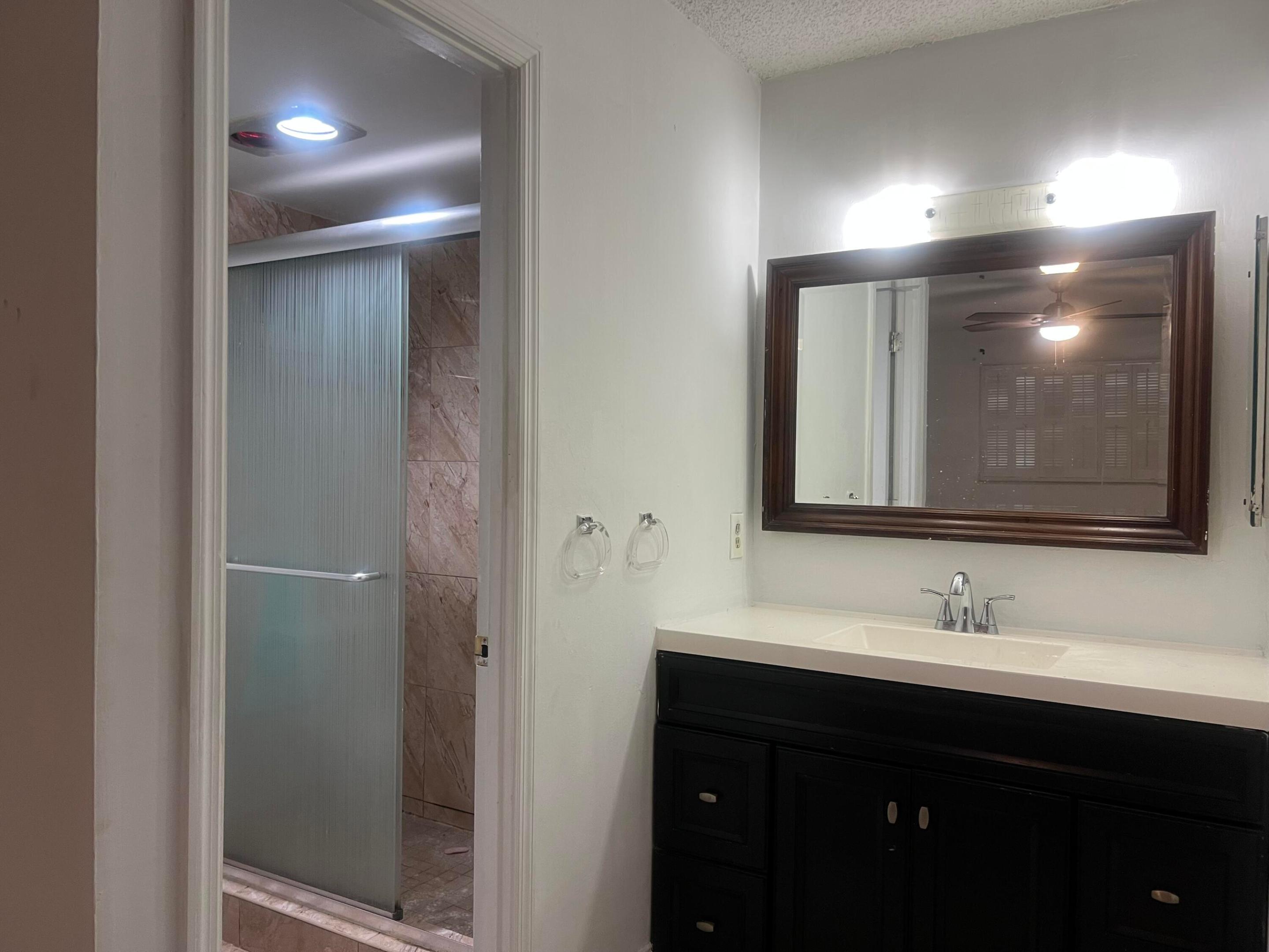 GARDEN LAKES OF INVERRARY - Residential