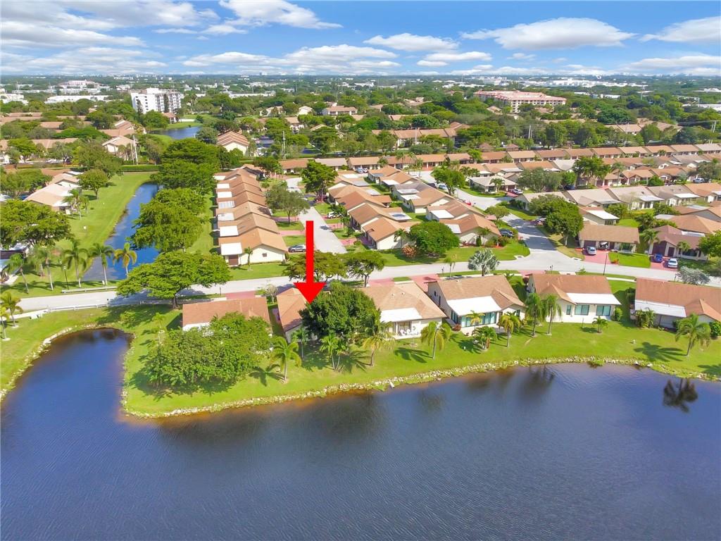 The Meadows Of Crystal La - Residential