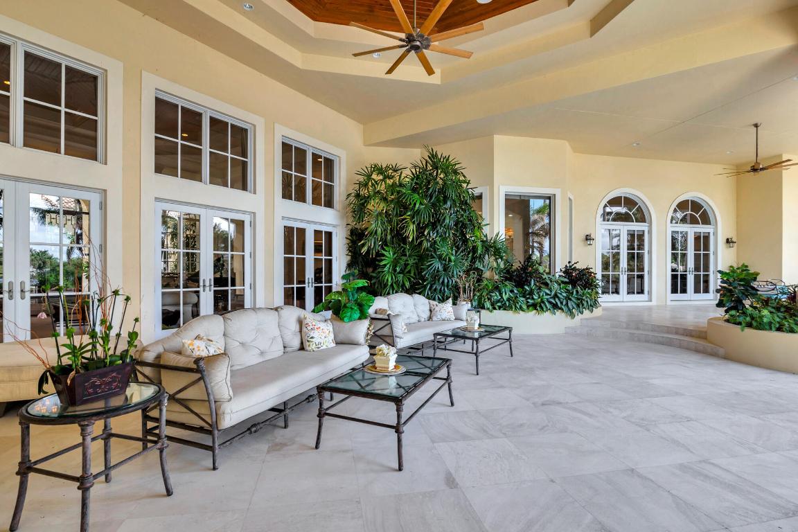 RIVERSIDE ON THE LOXAHATCHEE - Residential