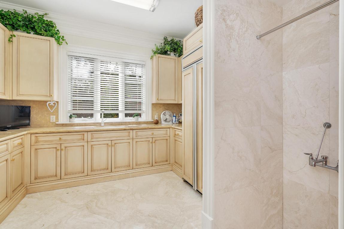 RIVERSIDE ON THE LOXAHATCHEE - Residential