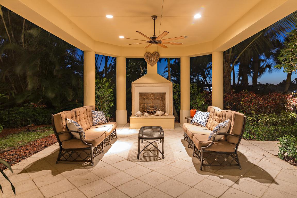 RIVERSIDE ON THE LOXAHATCHEE - Residential