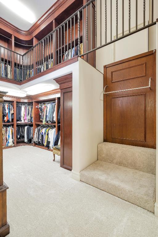 RIVERSIDE ON THE LOXAHATCHEE - Residential