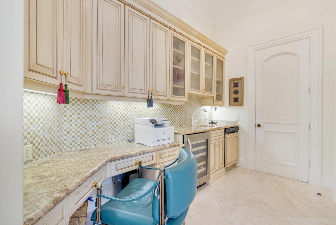 RIVERSIDE ON THE LOXAHATCHEE - Residential