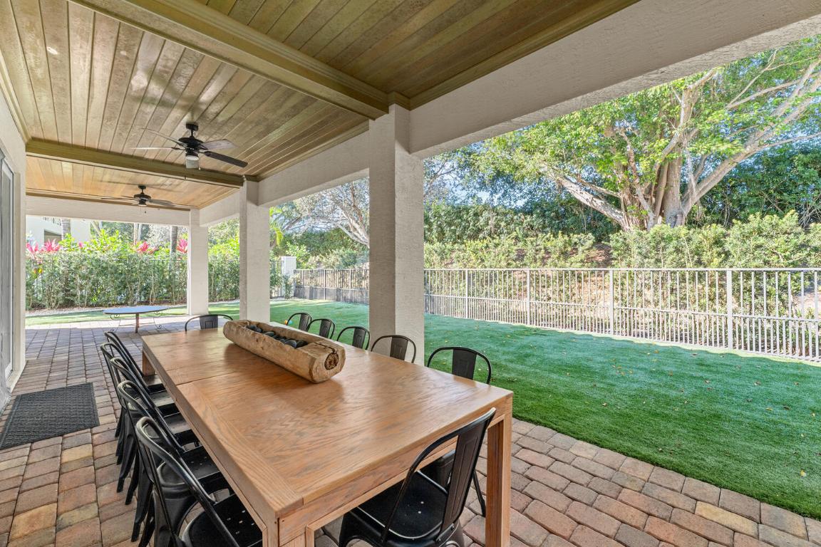 HUNTERS CHASE PB POLO & CC SEC 3 WELLINGTON PUD - Residential