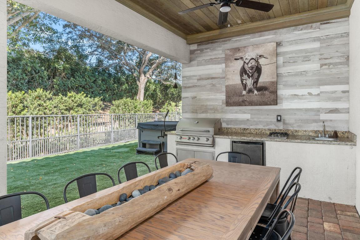 HUNTERS CHASE PB POLO & CC SEC 3 WELLINGTON PUD - Residential