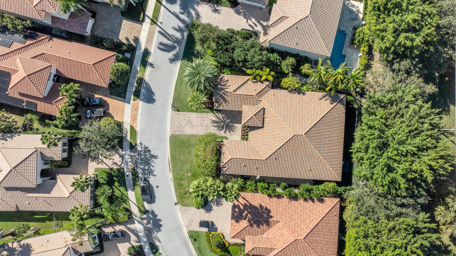 HUNTERS CHASE PB POLO & C - Residential