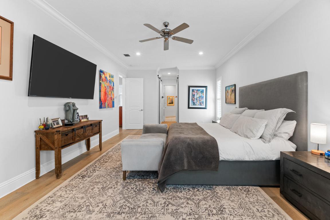 HUNTERS CHASE PB POLO & CC SEC 3 WELLINGTON PUD - Residential