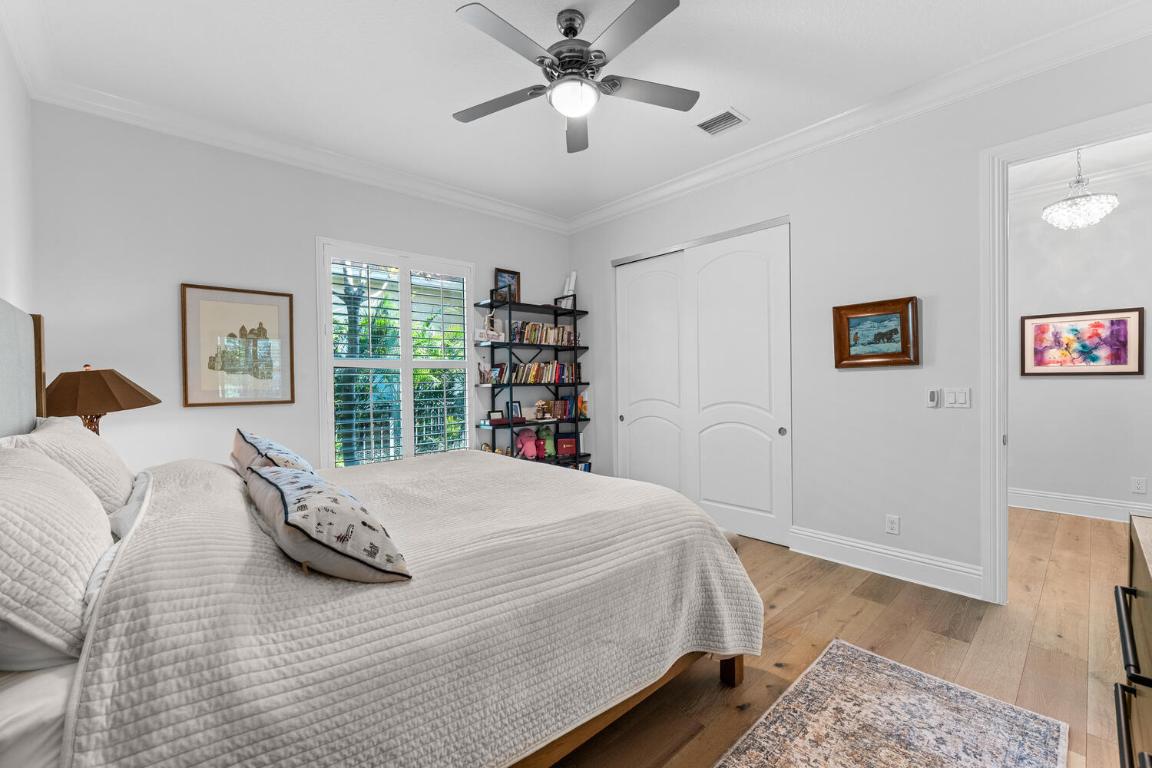 HUNTERS CHASE PB POLO & CC SEC 3 WELLINGTON PUD - Residential