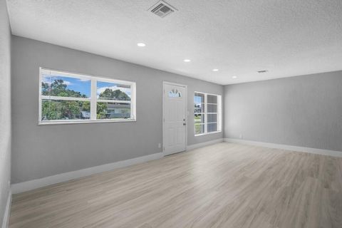 Tiny photo for 6721 Simms Street, Hollywood, FL 33024 (MLS # B26014981)