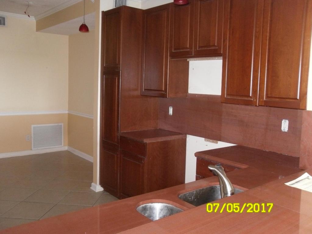CORONADO AT BOCA RATON CONDO - Residential