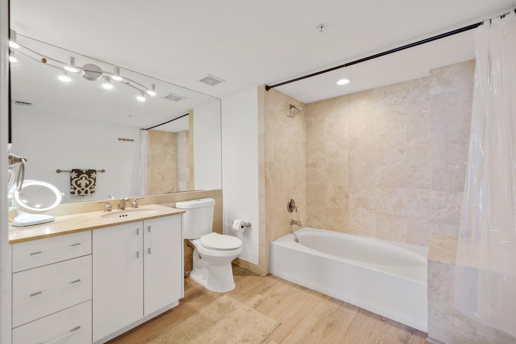 PALMETTO PLACE CONDO - Residential