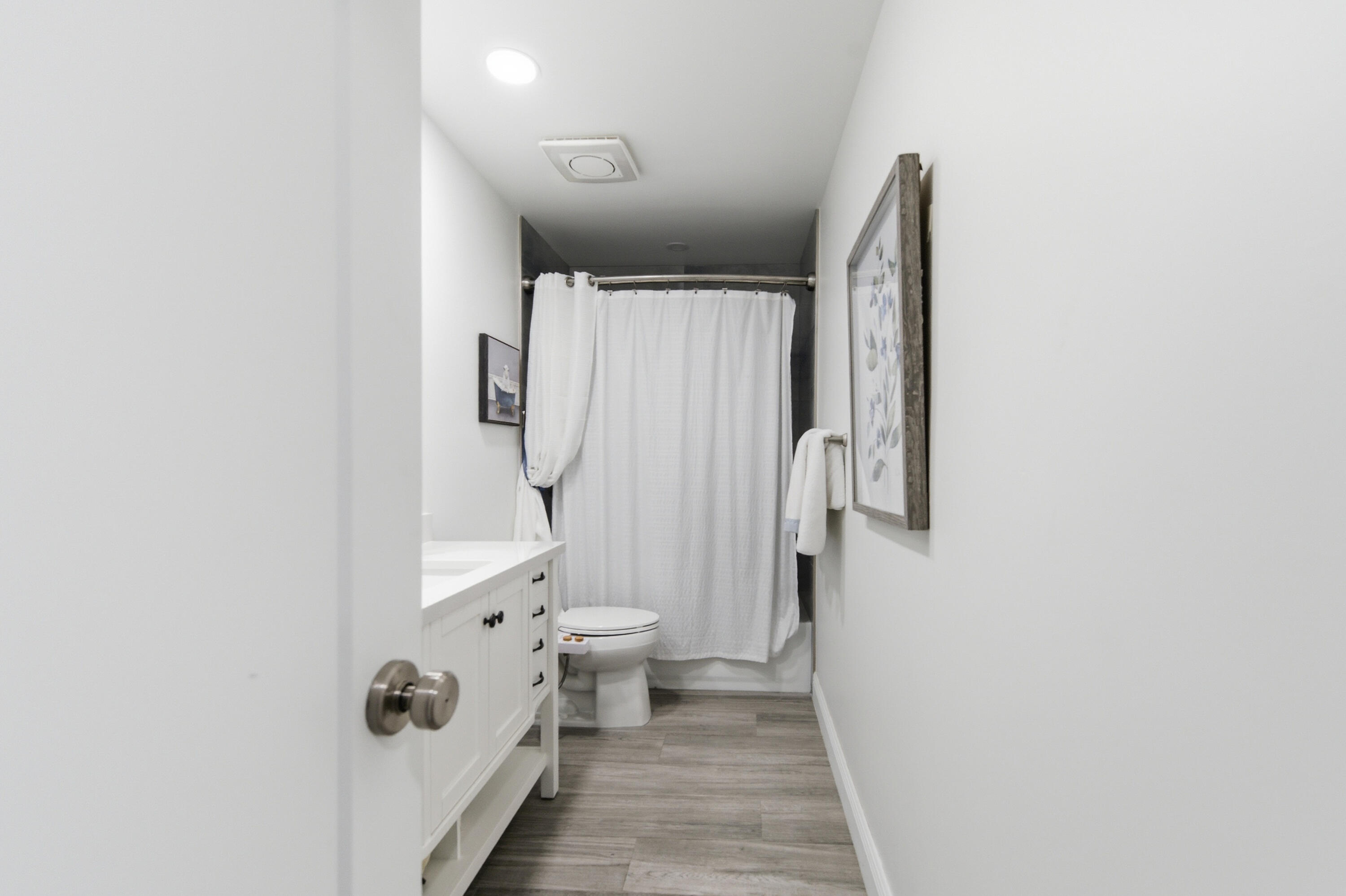 DELRAY VILLAS PLAT 2 - Residential Lease