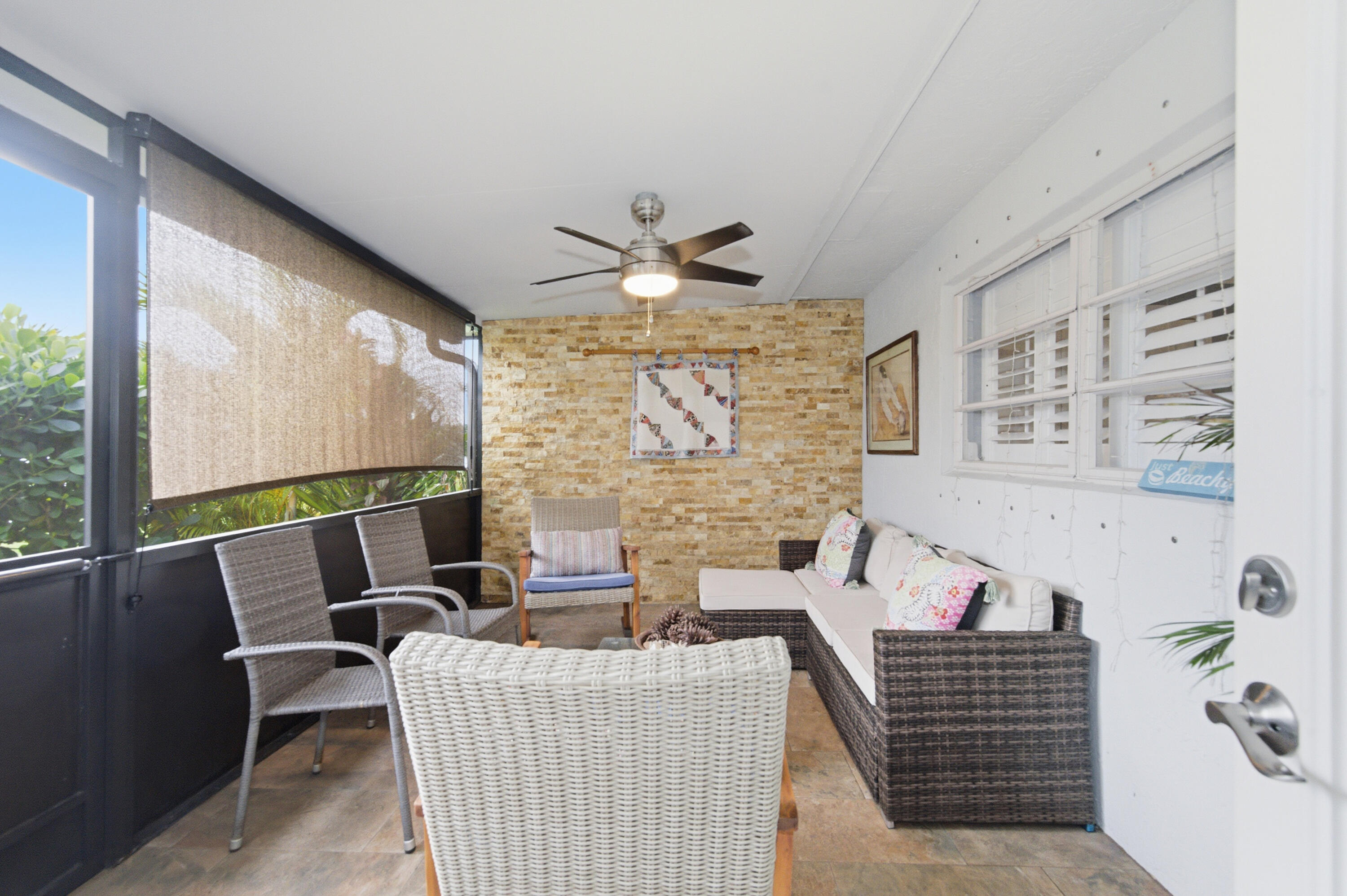 DELRAY VILLAS PLAT 2 - Residential Lease