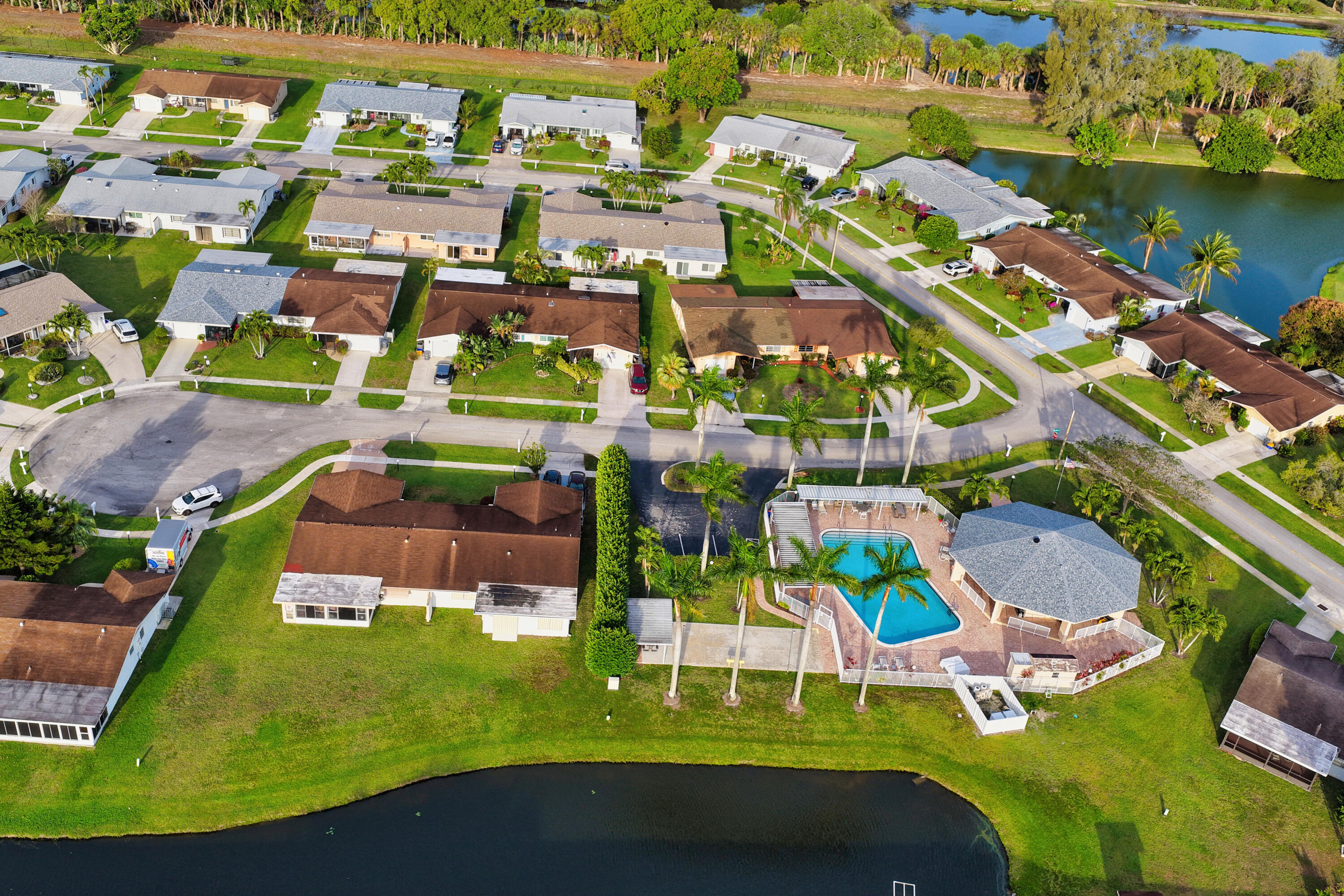 DELRAY VILLAS PLAT 2 - Residential Lease