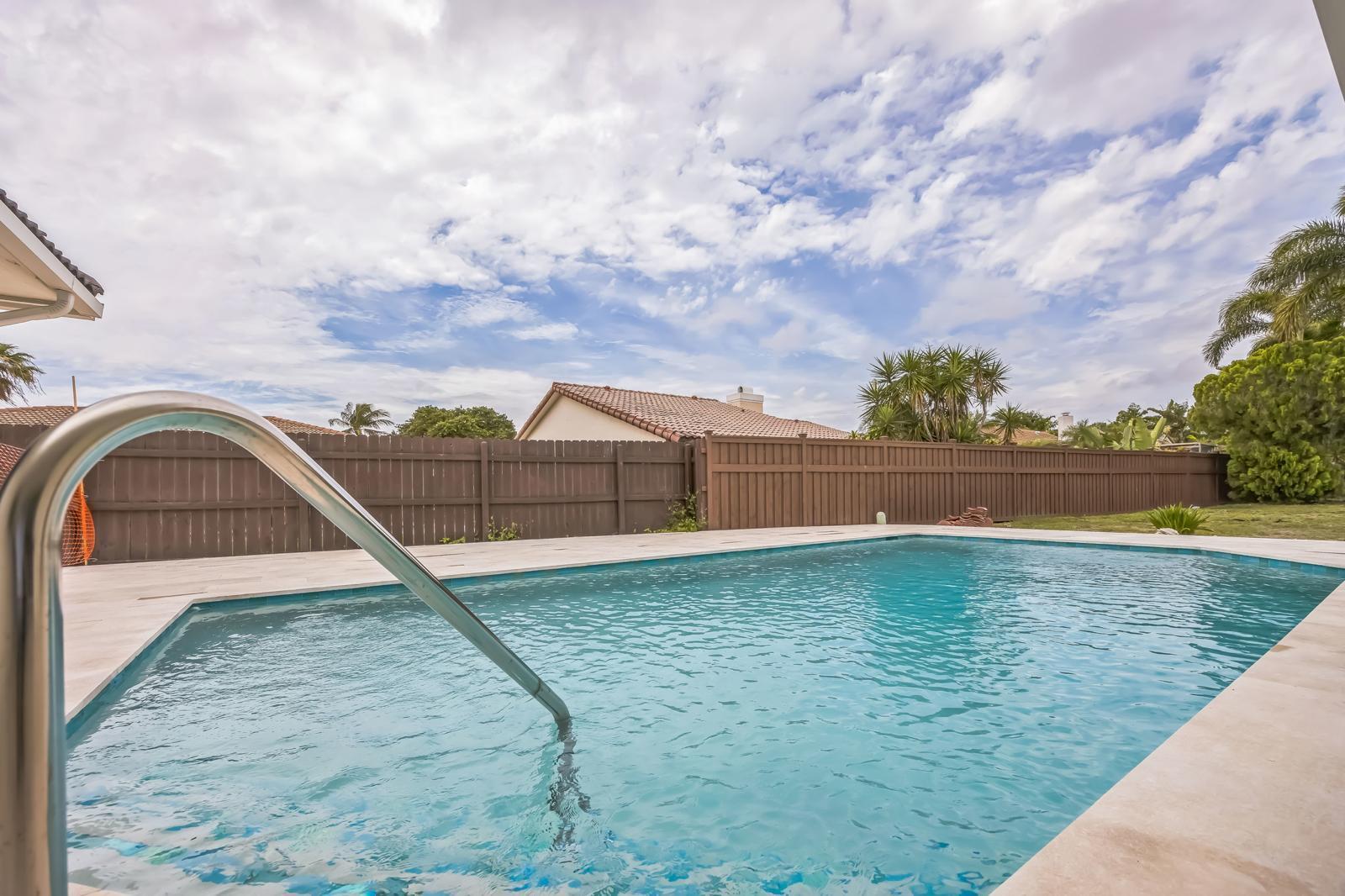 DEL MAR VILLAGE - Residential