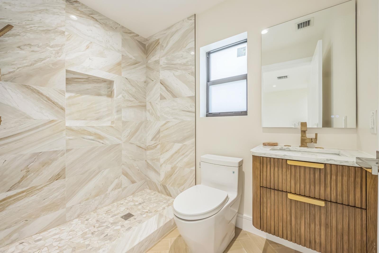 DEL MAR VILLAGE - Residential