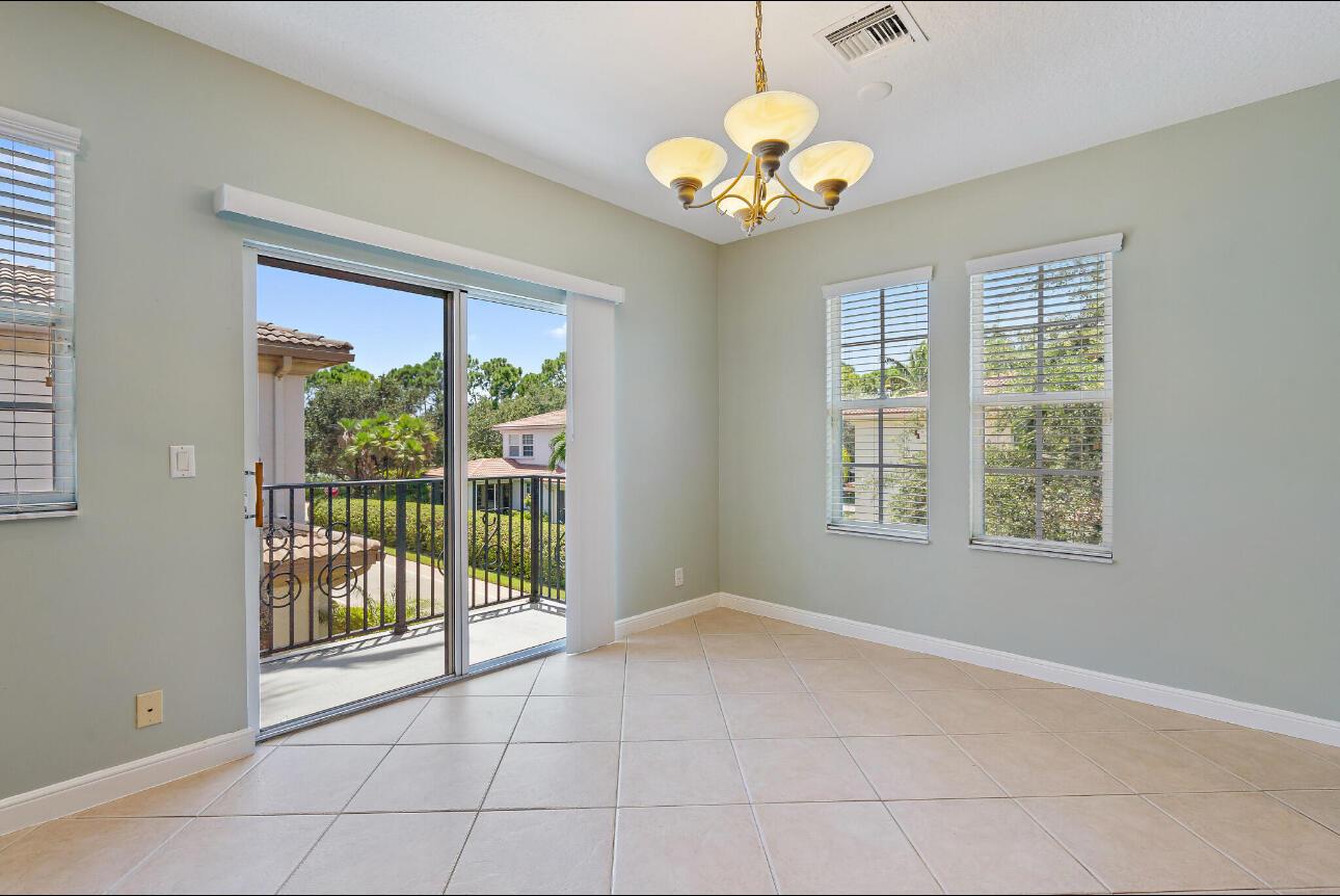 MANSIONS AT EVERGRENE WES - Residential Lease