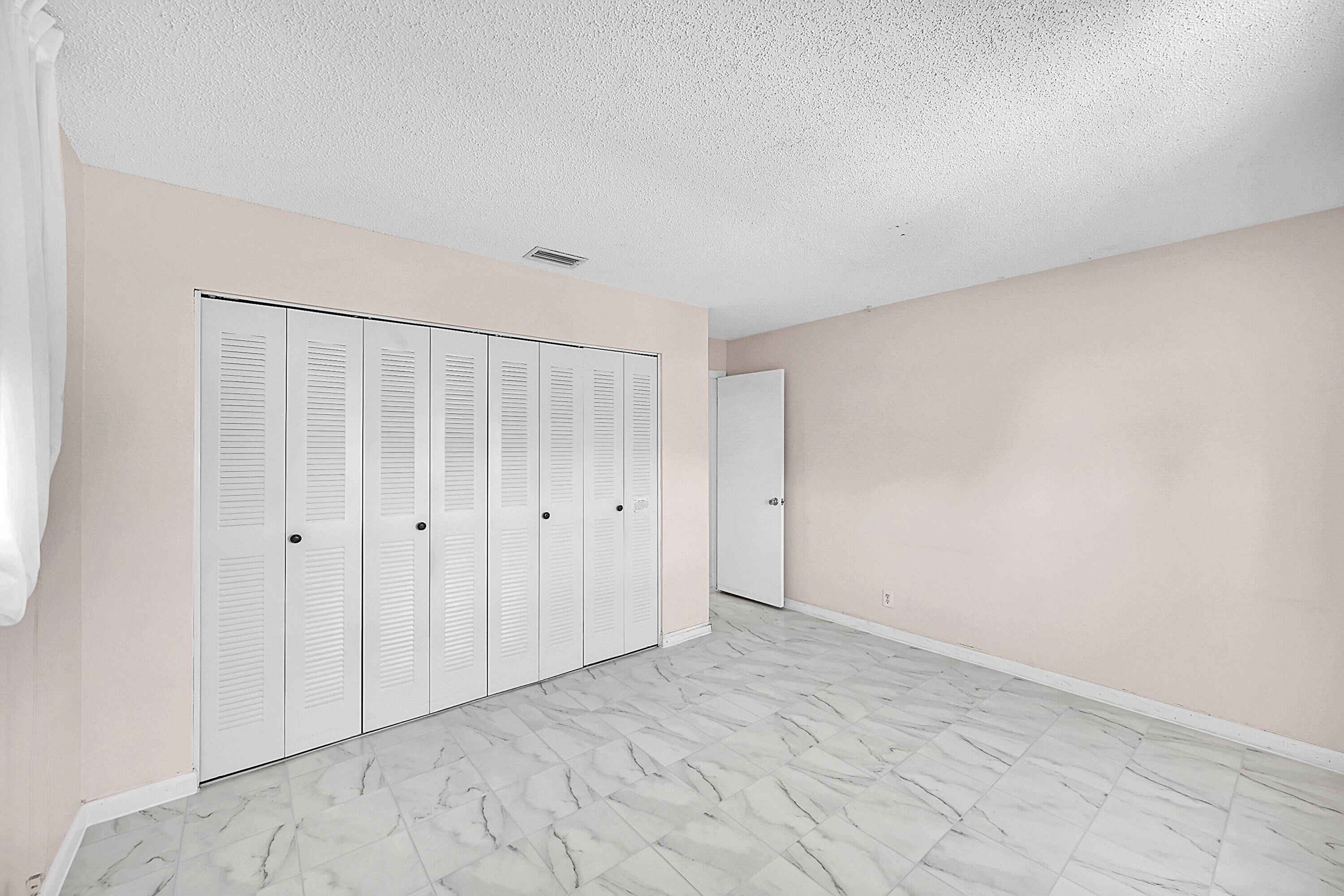 PALM BEACH LEISUREVILLE SEC 10 - Residential