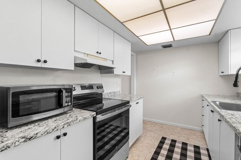 Photo of 2023 S Seacrest Boulevard #C, Boynton Beach, FL 33435 (MLS # R11159312)