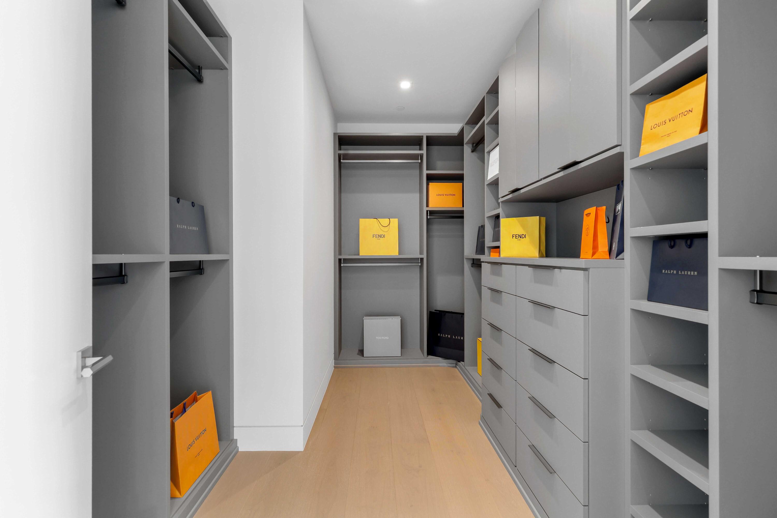 PANTHER NATIONAL AT AVENIR POD - Residential