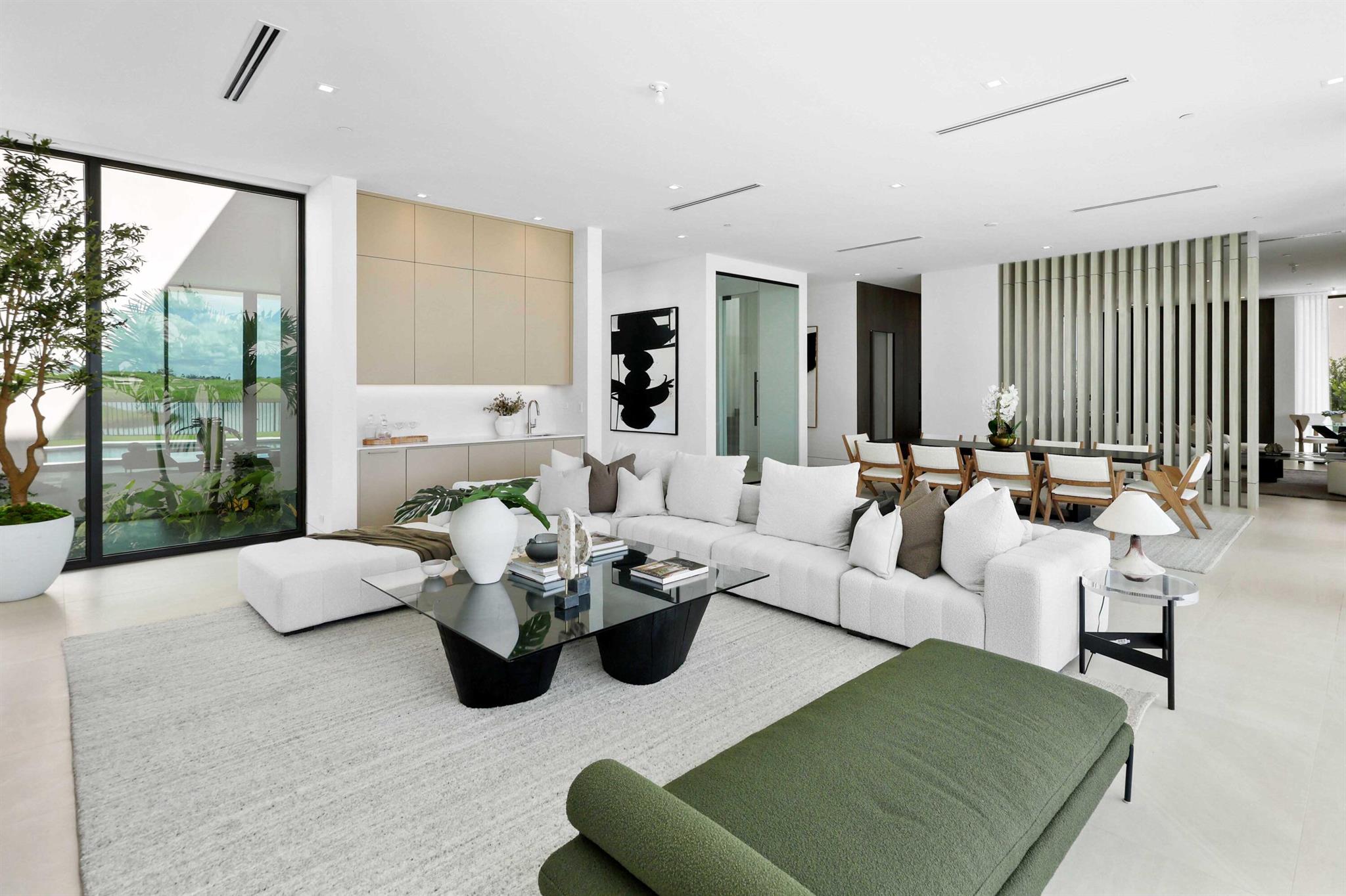 PANTHER NATIONAL AT AVENI - Residential