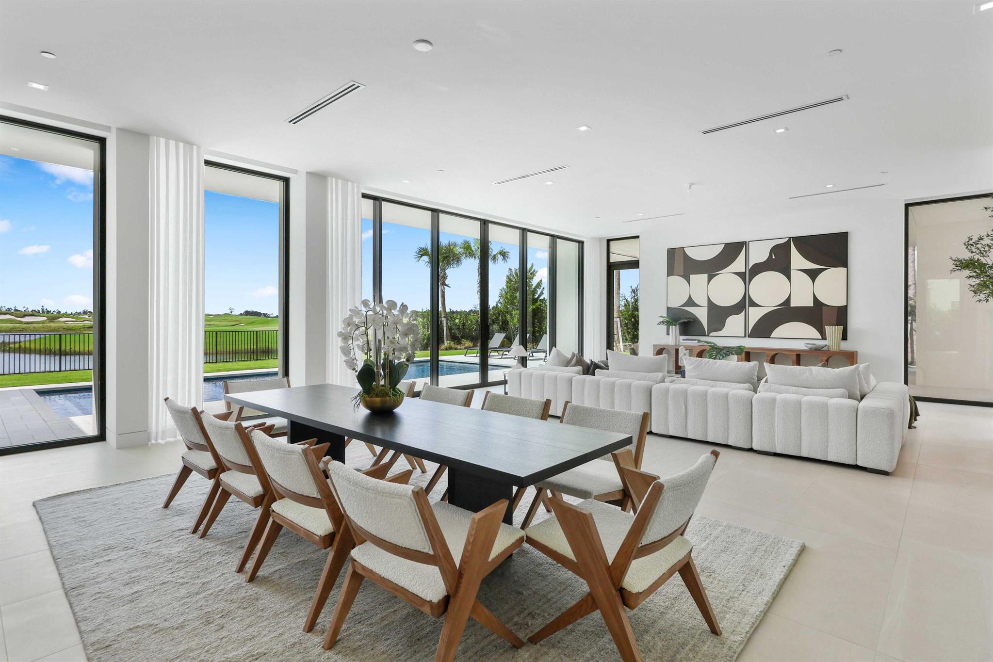 PANTHER NATIONAL AT AVENI - Residential