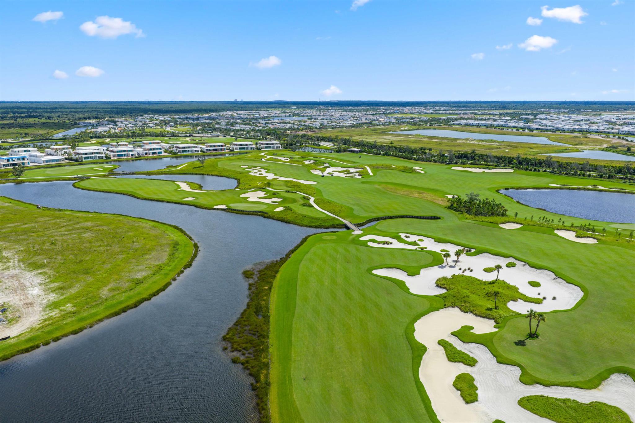PANTHER NATIONAL AT AVENI - Residential