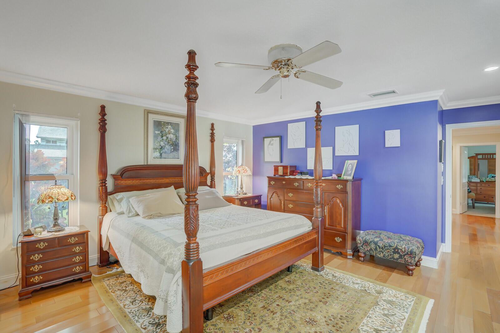 OAK WOOD - Residential