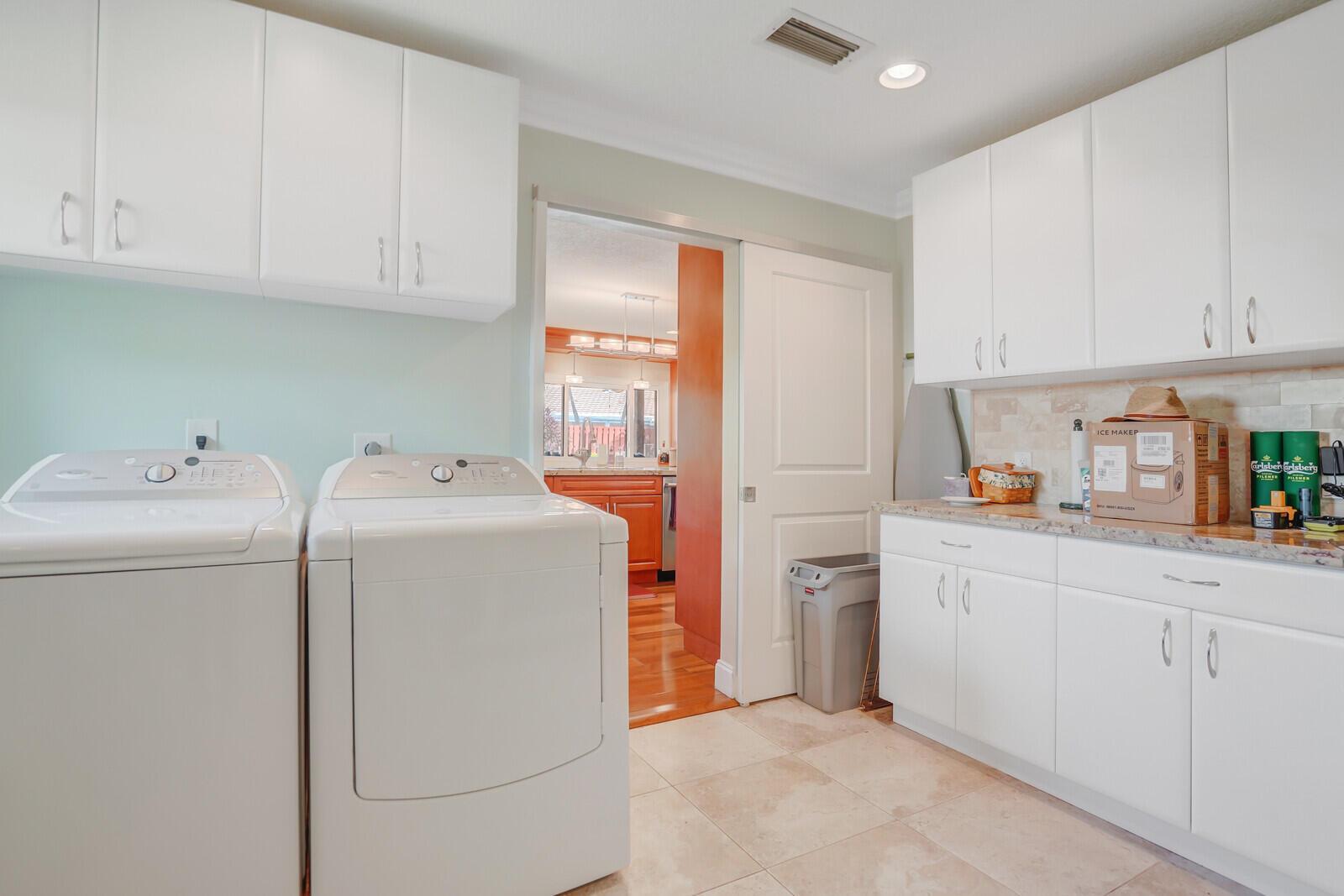 OAK WOOD - Residential